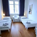 Hochwertige & Ideal Fuer Geschaeftsreisende Und Monteure In *