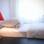 Hochwertige & Ideal Fuer Geschaeftsreisende Und Monteure In Apartmán Oberhausen (North Rhine-Westphalia)