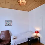 Apartmán Hochwertige & Ideal Fuer Geschaeftsreisende Und Monteure In Oberhausen (North Rhine-Westphalia)