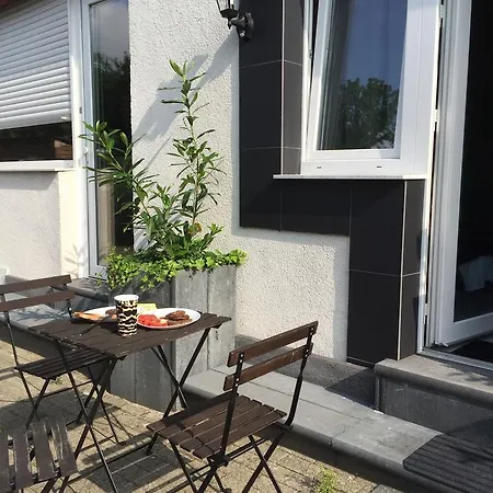 Hochwertige Studio & Ideal Fuer Geschaeftsreisende Und Monteure In Oberhausen * Oberhausen (North Rhine-Westphalia)
