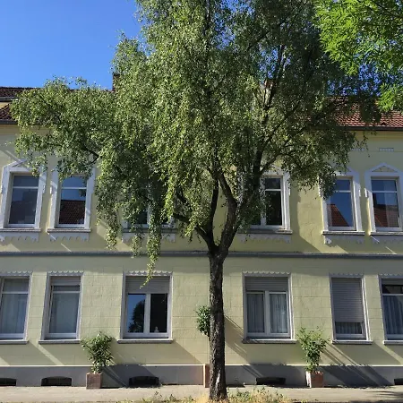 Hochwertige & Ideal Fuer Geschaeftsreisende Und Monteure In Apartment *