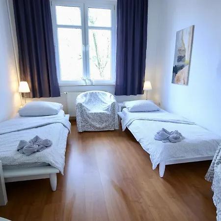 Hochwertige Studio & Ideal Fuer Geschaeftsreisende Und Monteure In Oberhausen *