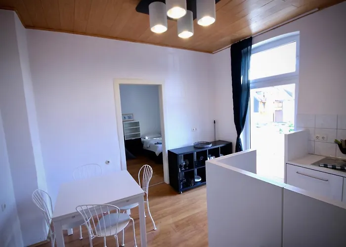 Hochwertige & Ideal Fuer Geschaeftsreisende Und Monteure In Appartamento *