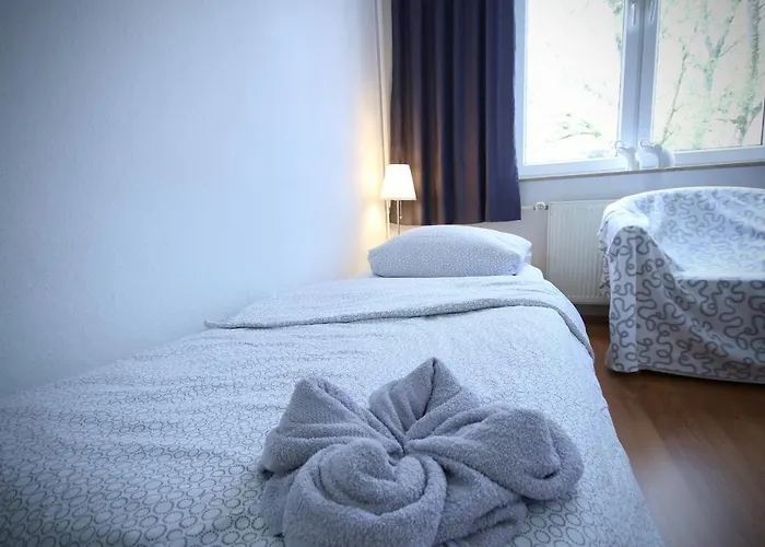 Hochwertige & Ideal Fuer Geschaeftsreisende Und Monteure In * Oberhausen (North Rhine-Westphalia)