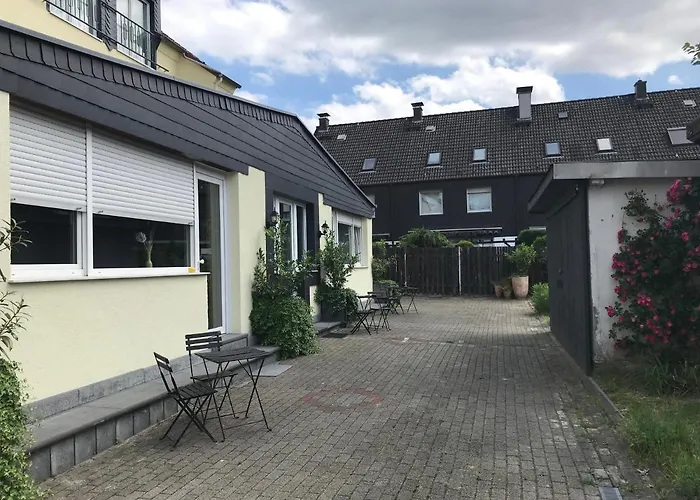 Hochwertige & Ideal Fuer Geschaeftsreisende Und Monteure In Appartamento Oberhausen (North Rhine-Westphalia)