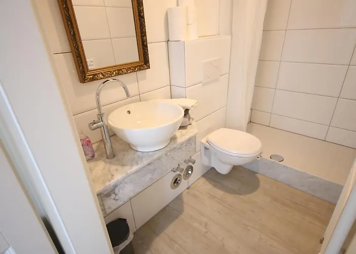 Appartamento Hochwertige & Ideal Fuer Geschaeftsreisende Und Monteure In