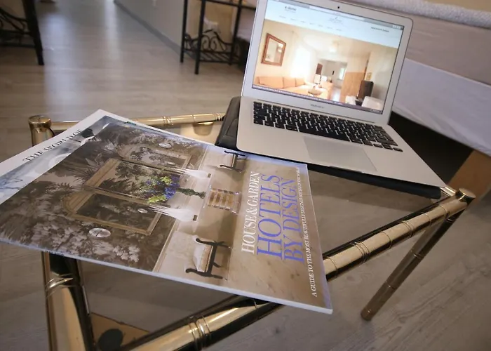 Hochwertige & Ideal Fuer Geschaeftsreisende Und Monteure In Appartamento